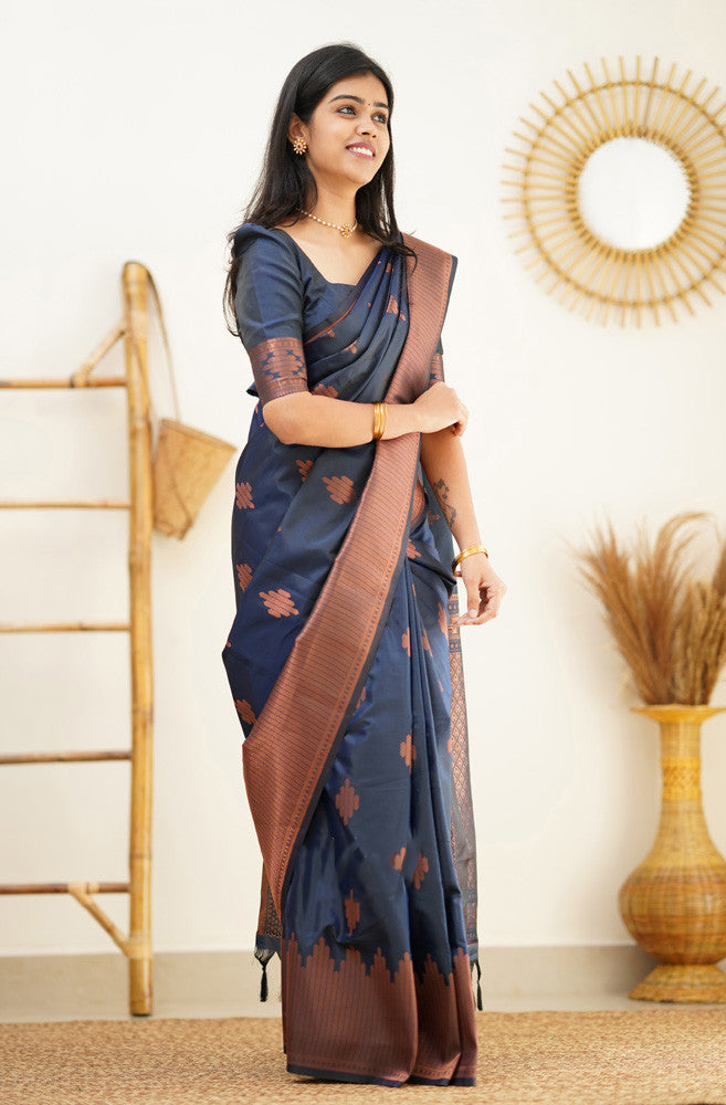 Imaginative Navy Blue Soft Silk Saree With Blissful Blouse Piece