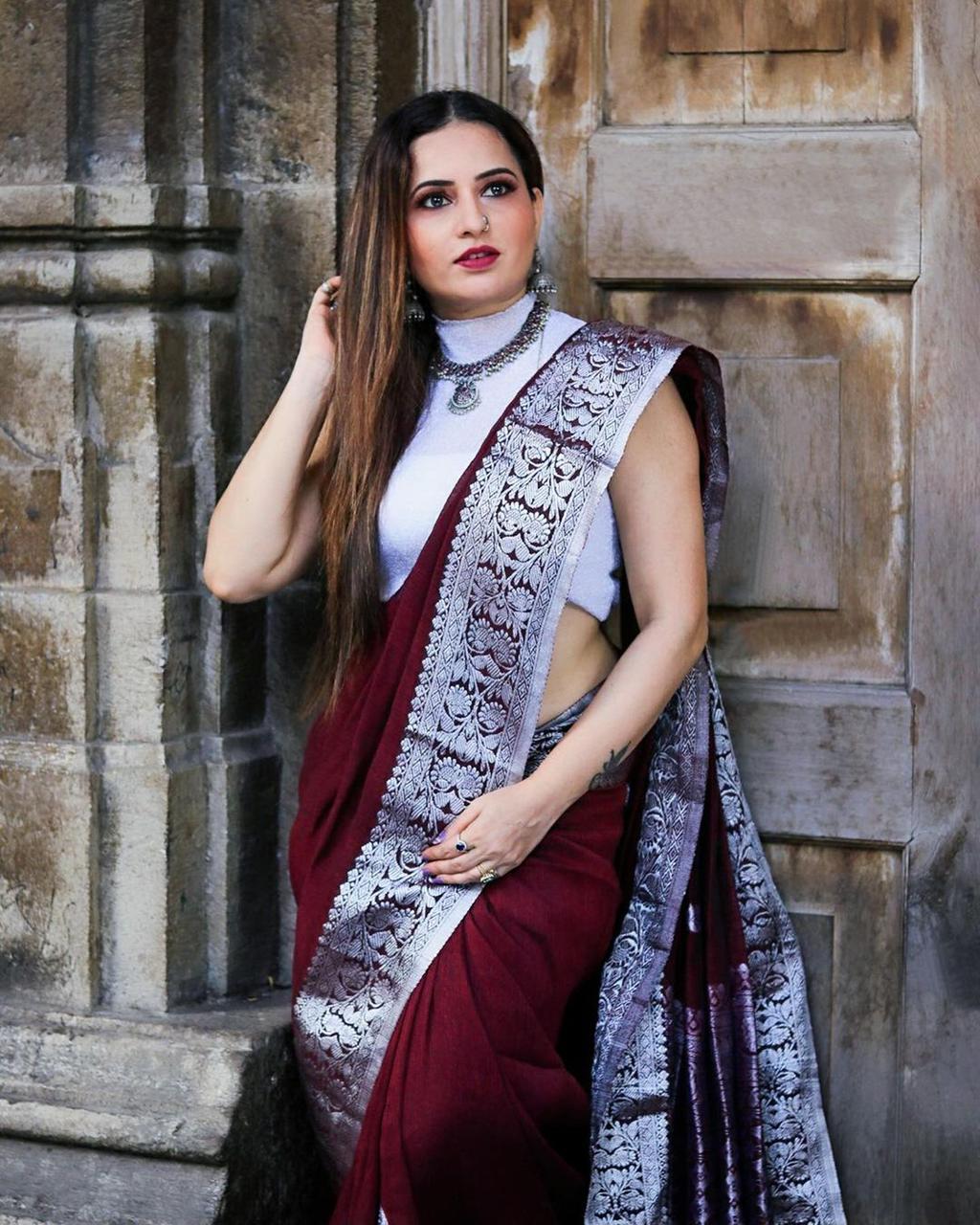 Snazzy Wine Soft Silk Saree With Beauteous Blouse Piece