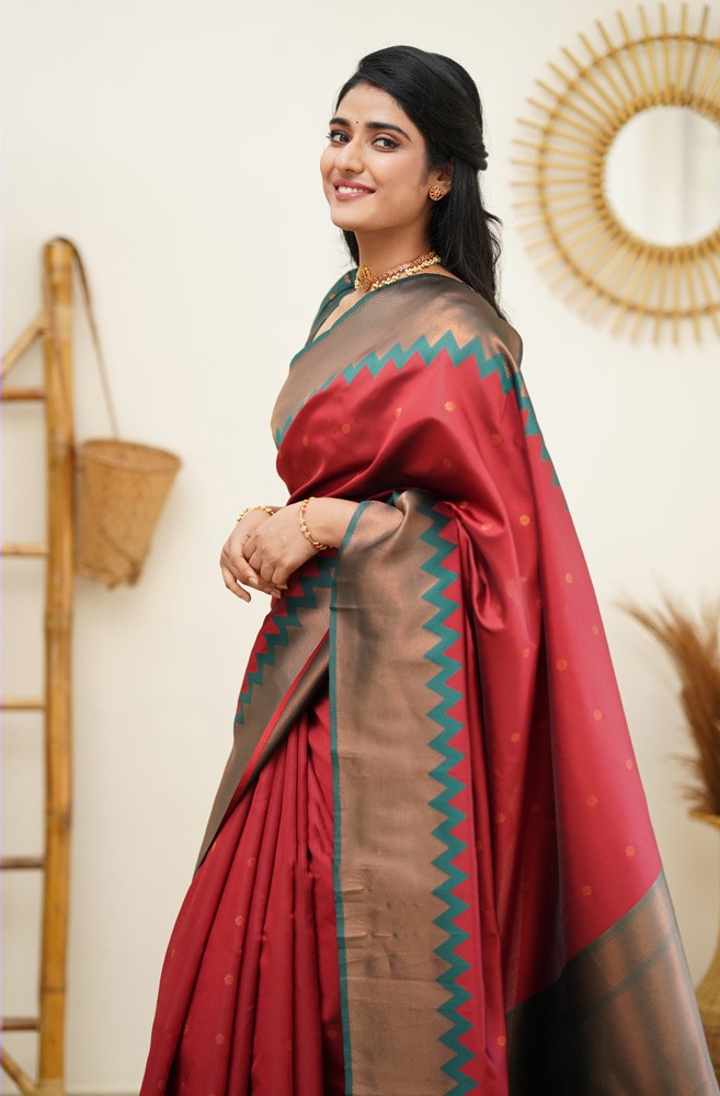 Ephemeral Maroon Soft Silk Saree With Adorable Blouse Piece